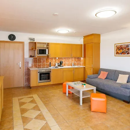Charlie By Interhome Apartment *