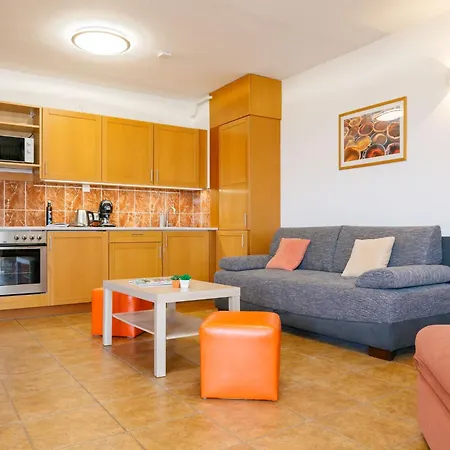 Charlie By Interhome Apartment